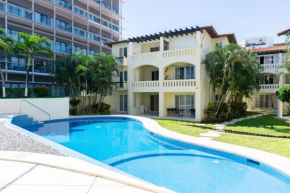 Luna Maya 1 condo